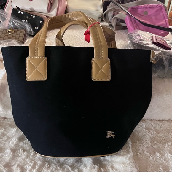 Perfect with no call out Burberry canvas black with brown accents and handles - Picture 1 of 13
